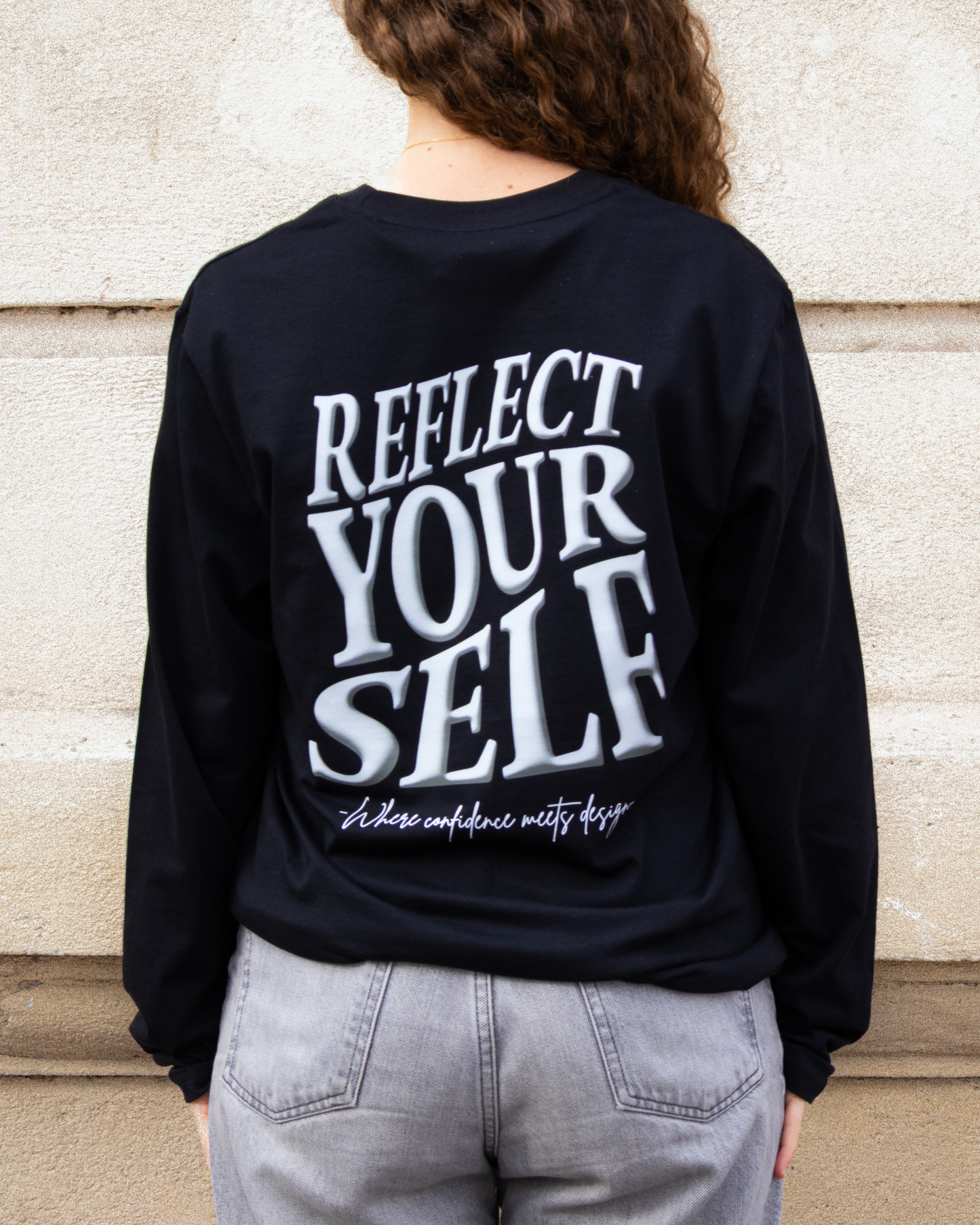 Long sleeve black t-shirt - Reflect Yourself