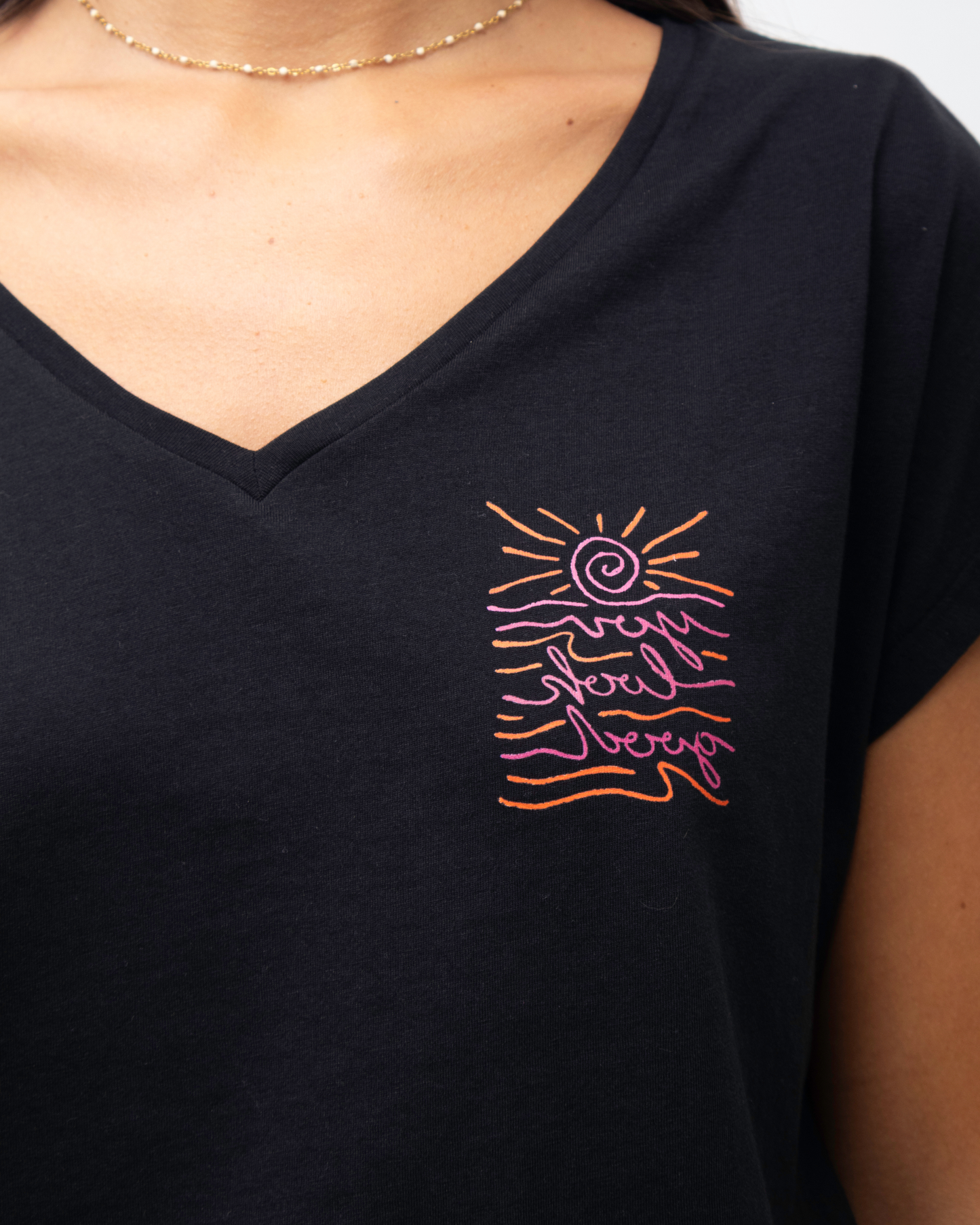 Sunset - V Neck